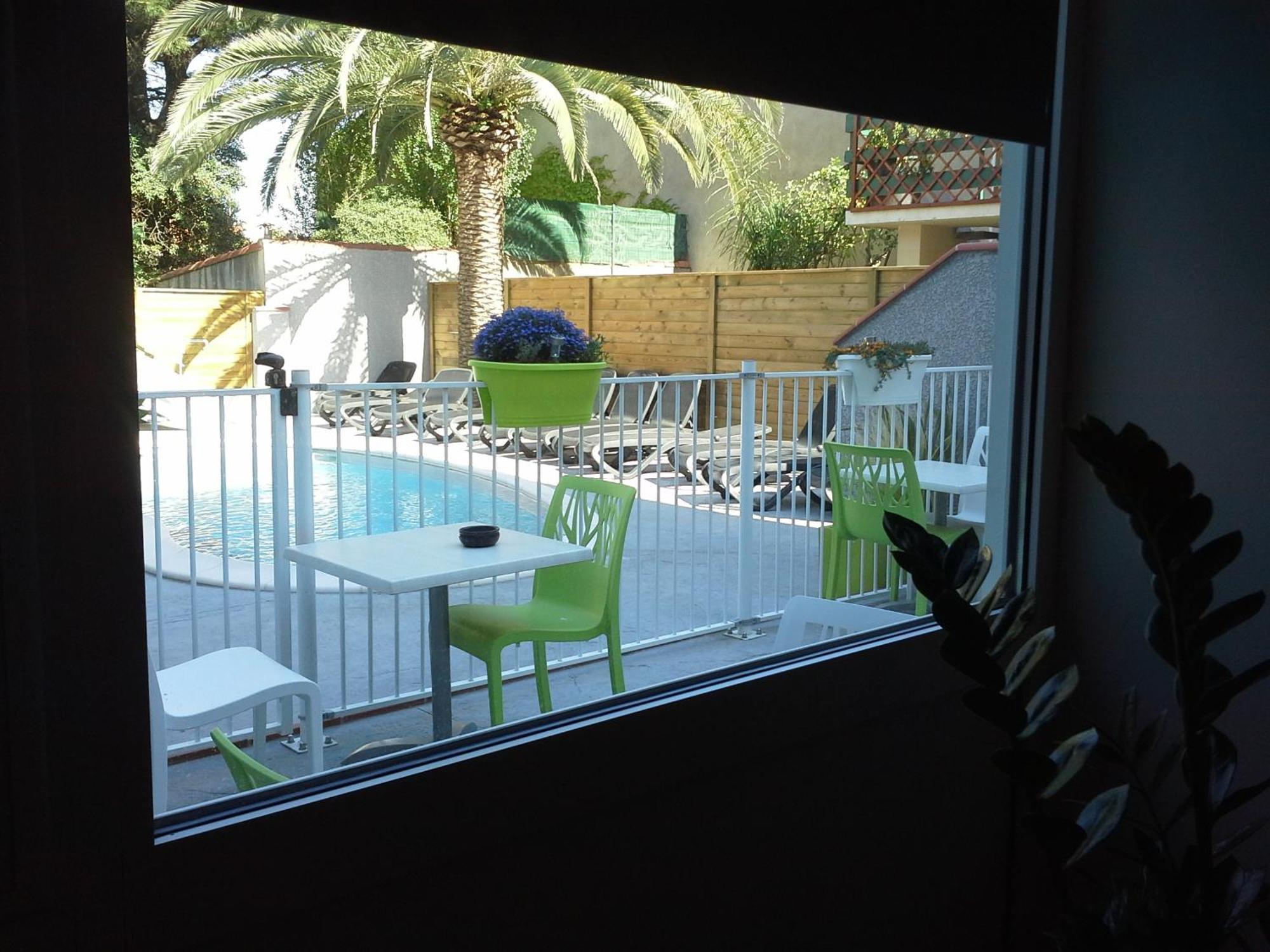 Hotel Le Majestic Canet Plage Εξωτερικό φωτογραφία